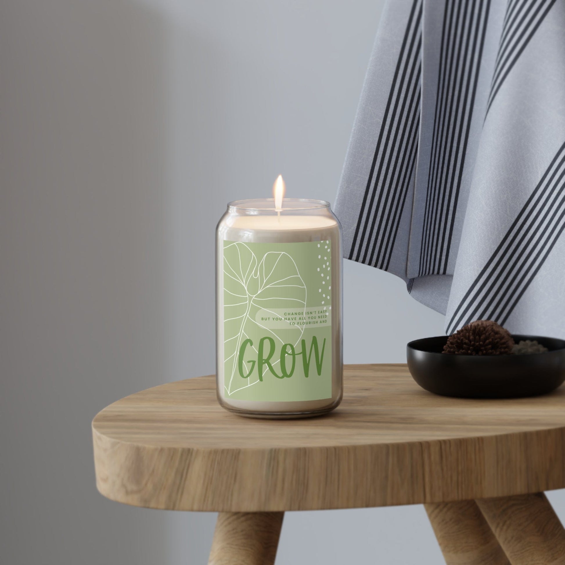 Grow Happy Gifts  "Grow" Scented Candle Vanilla Bean / 13.75oz